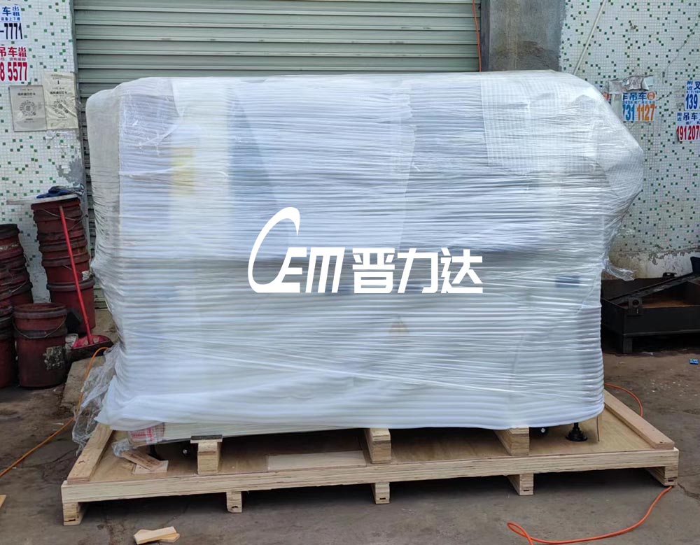 兩台高配波峰焊出口德國漢堡市，全英文界麵